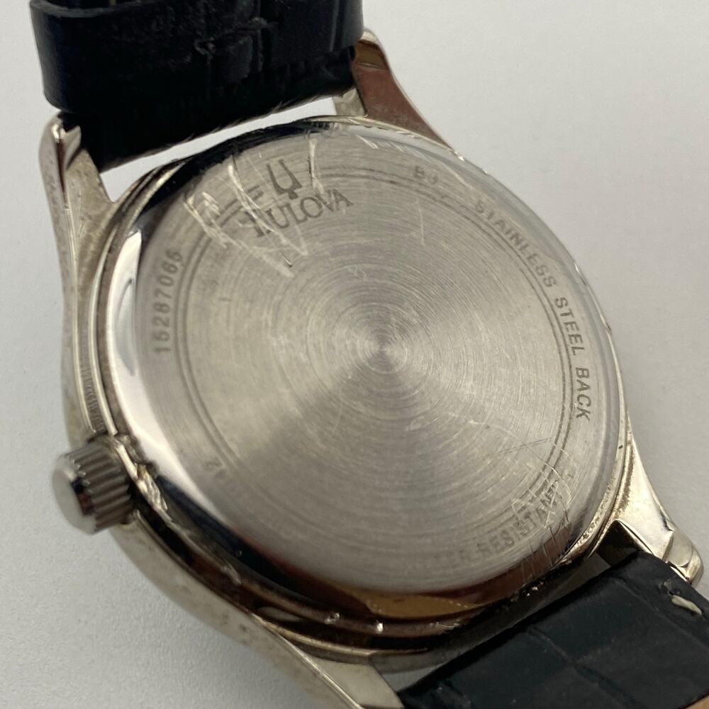 Elegant Bulova Silver Tone Watch with Black Leather Band Working New Battery - Picture 5 of 9